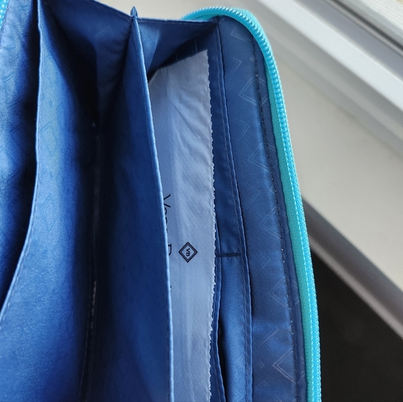 Vera Bradley Turnlock Wallet NWT - Picture 5 of 7